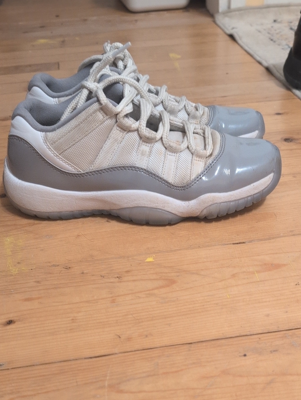 Jordan 11 Cement Grey